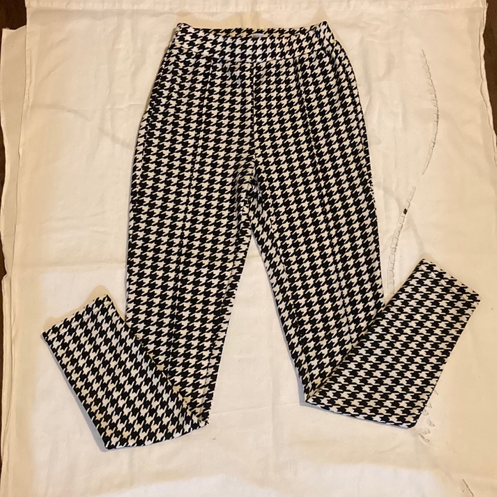 woman’s leggings